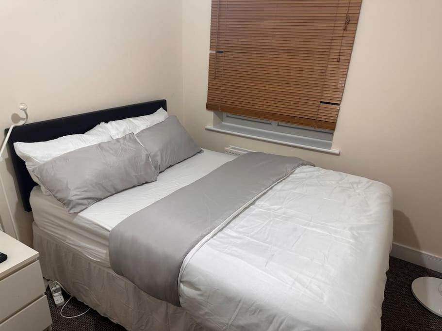 Justalf Facilities-spacious 2-bed In Thamesmead, Greenwich * Londen